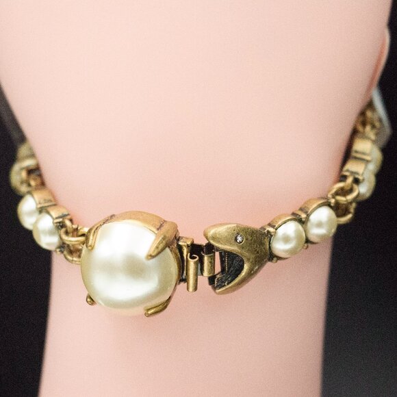 LULU FROST FAUX PEARL SNAKE BRACELET -  JBTYPA1 - Picture 1 of 7